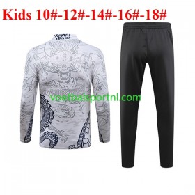 Real Madrid Dragon Kind Wit Trainings Sweatshirt Pak 2023-24
